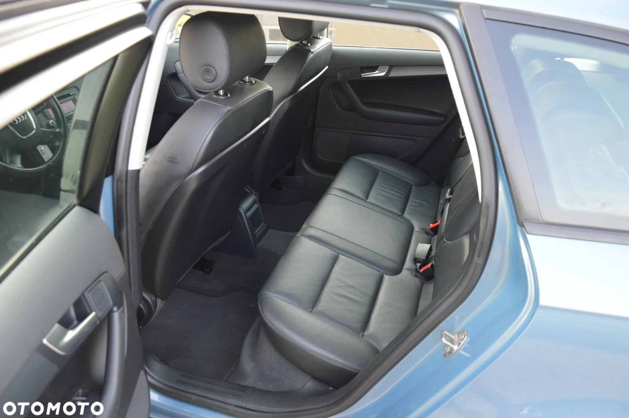 Audi A3 Sportback 1.6 TDI Attraction - 27