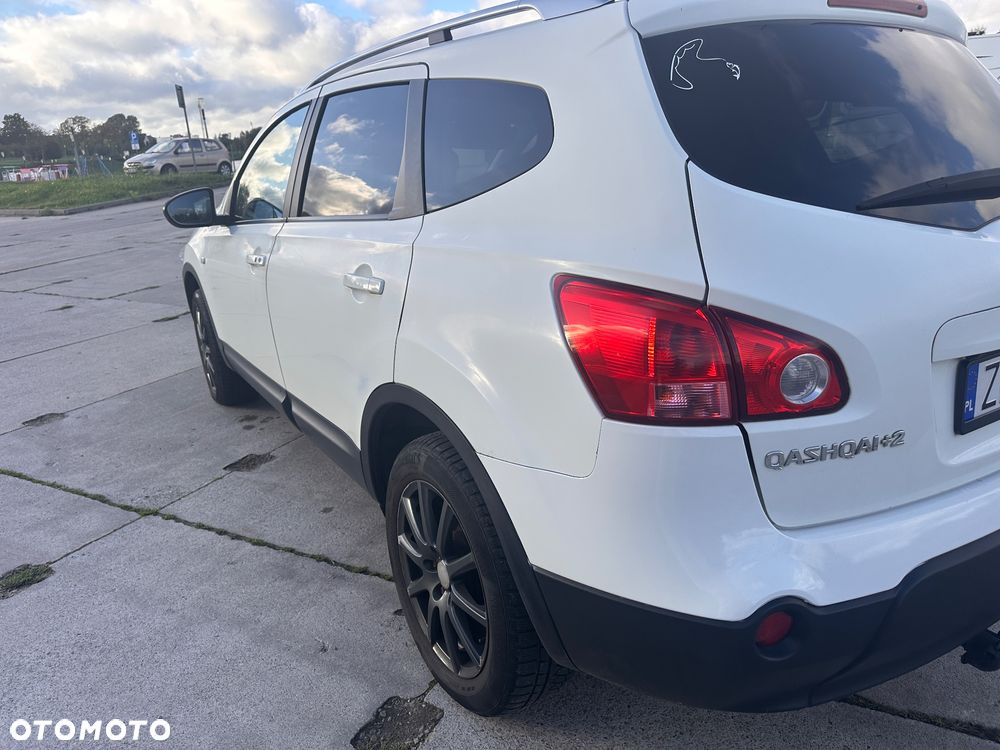 Nissan Qashqai+2 2.0 dCi 4x4 Tekna - 12