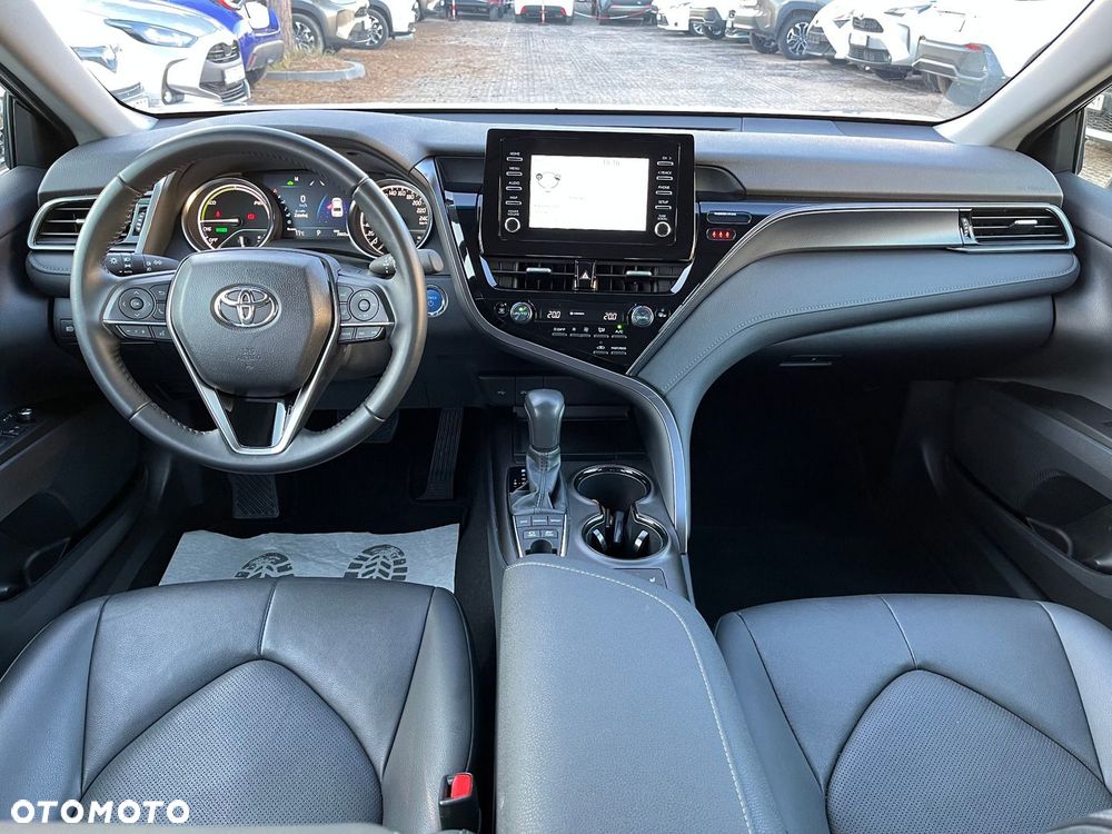 Toyota Camry 2.5 Hybrid Comfort CVT - 5