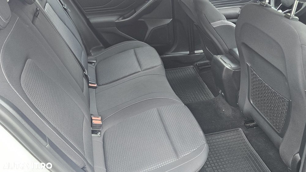 Ford Focus 1.0 EcoBoost Active Business - 14