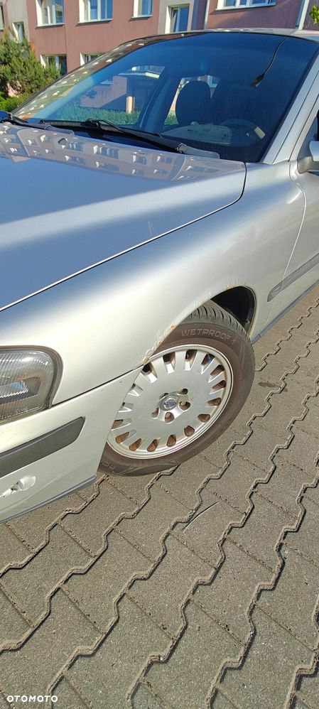 Volvo V70 2.4 - 10