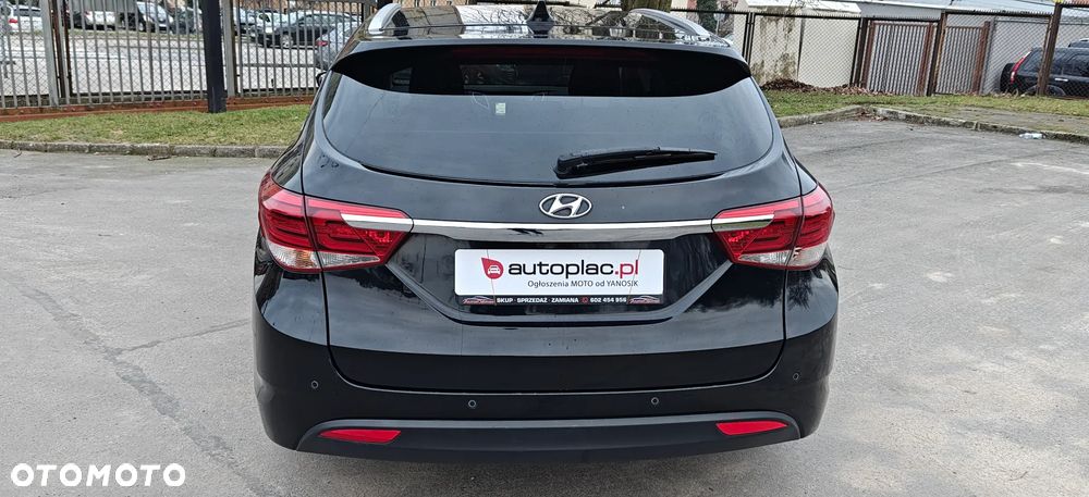 Hyundai i40 Kombi 1.7 CRDi Premium - 10