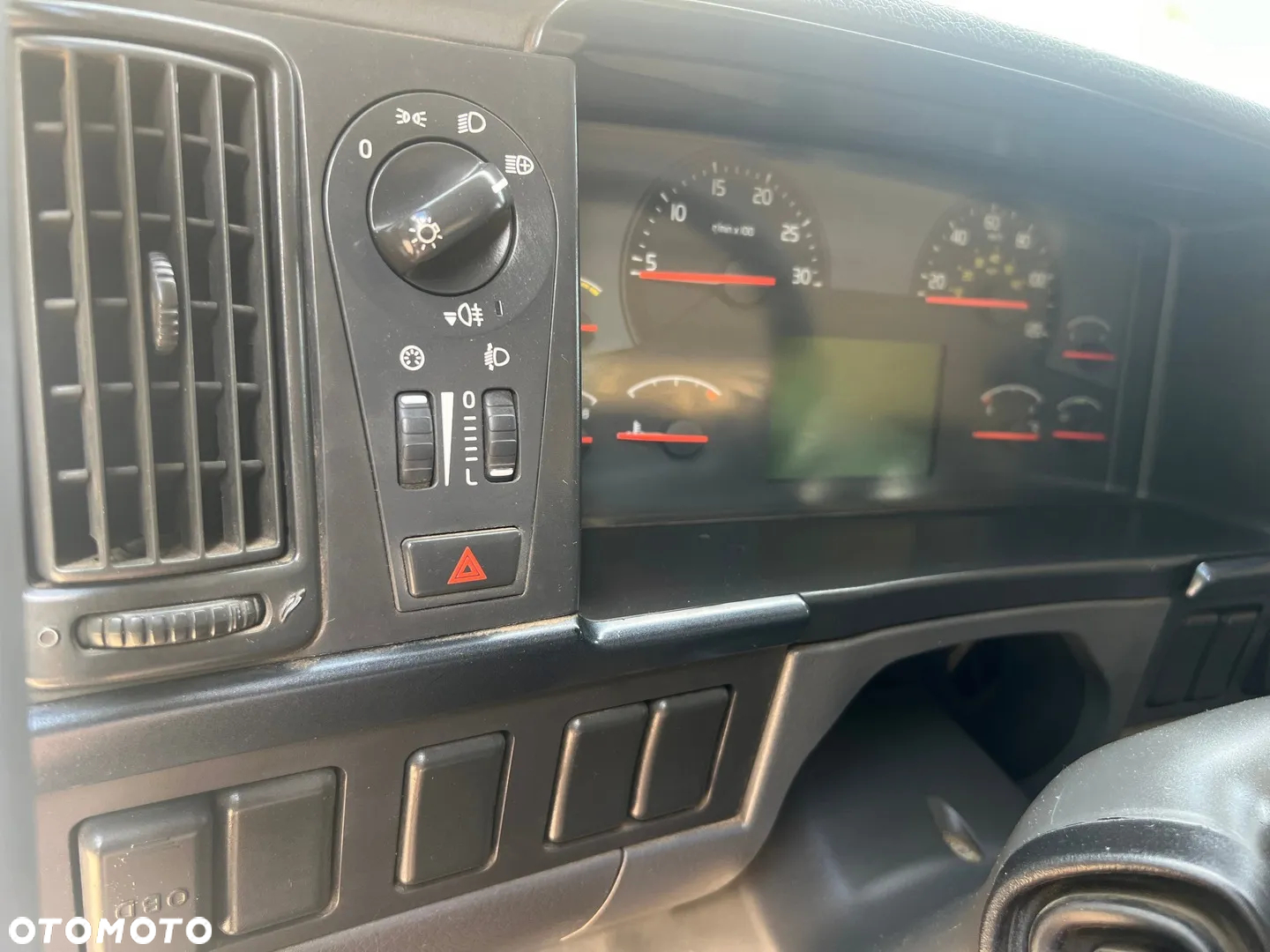 Volvo FMX-420 - 22
