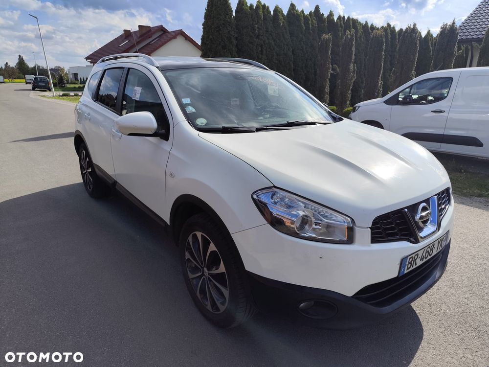 Nissan Qashqai+2 - 1