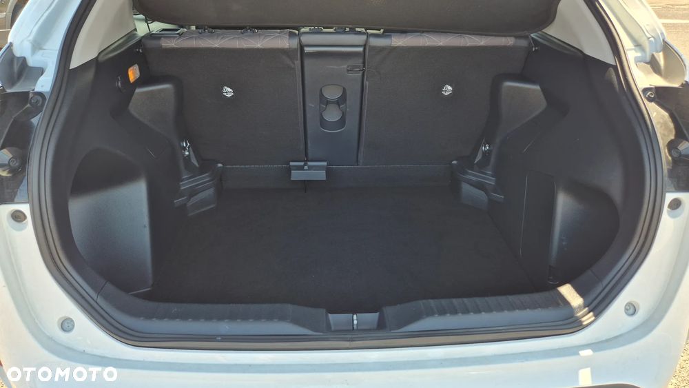 Toyota Yaris Cross - 10