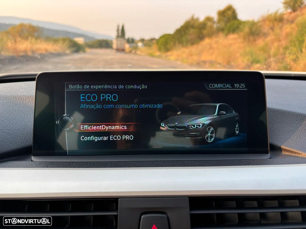 BMW 320 d Aut. Advantage - 31
