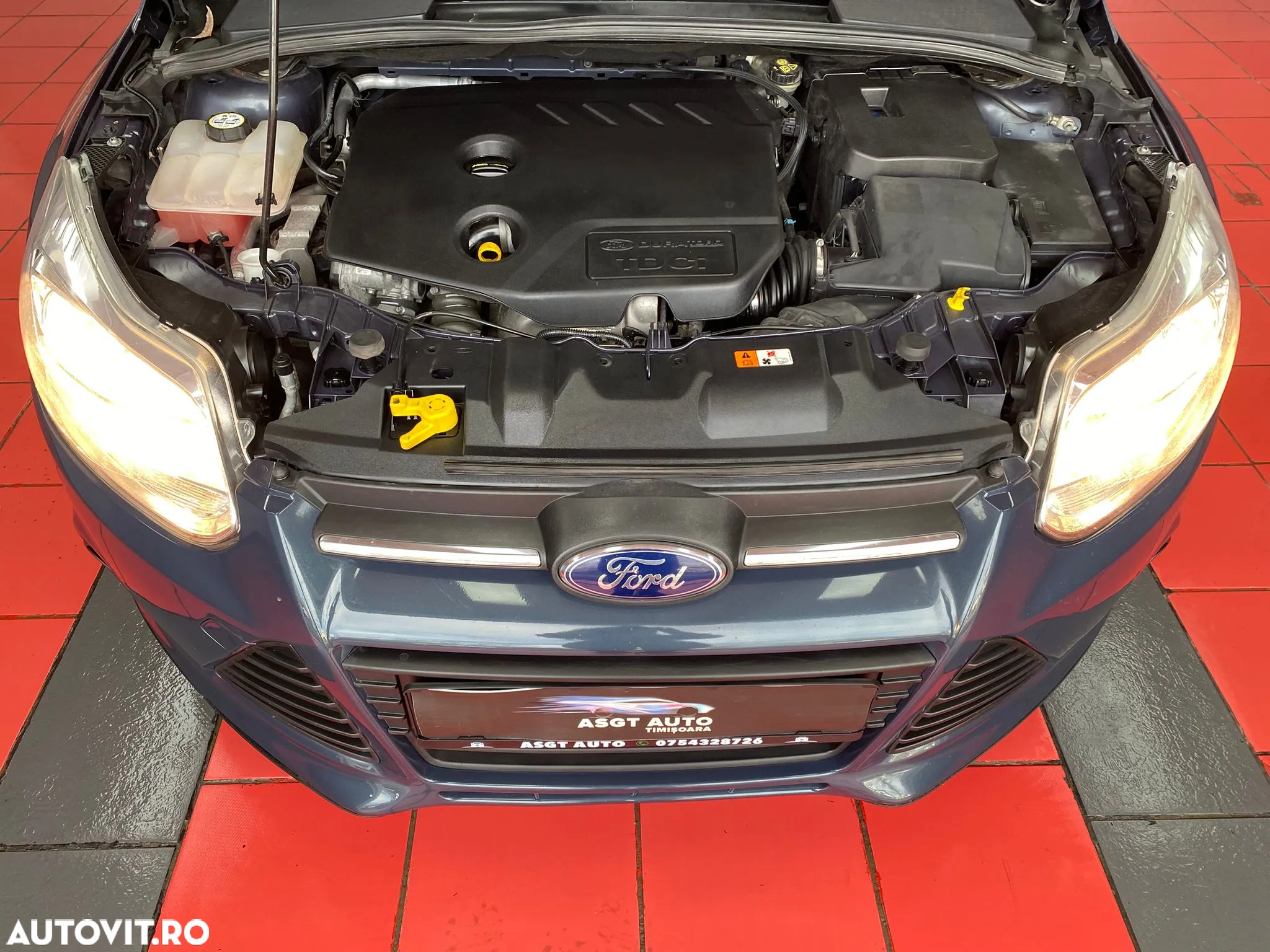 Ford Focus - 21