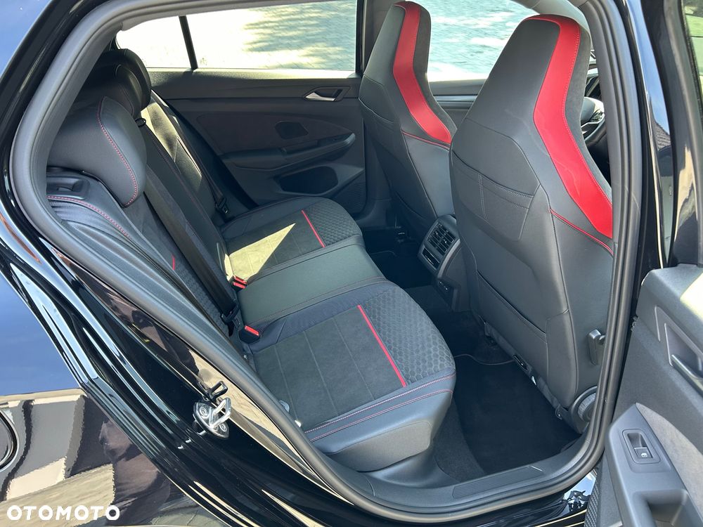 Volkswagen Golf 2.0 TSI OPF DSG GTI Clubsport - 33