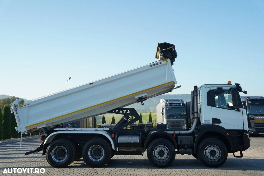 Iveco X-WAY 480 / 8X4 / BASCULATOR DUBLU / BANCĂ LATERALĂ HIDRODOXICĂ / PERDĂ ELECTRICĂ / ANVELOPE 100% / - 7