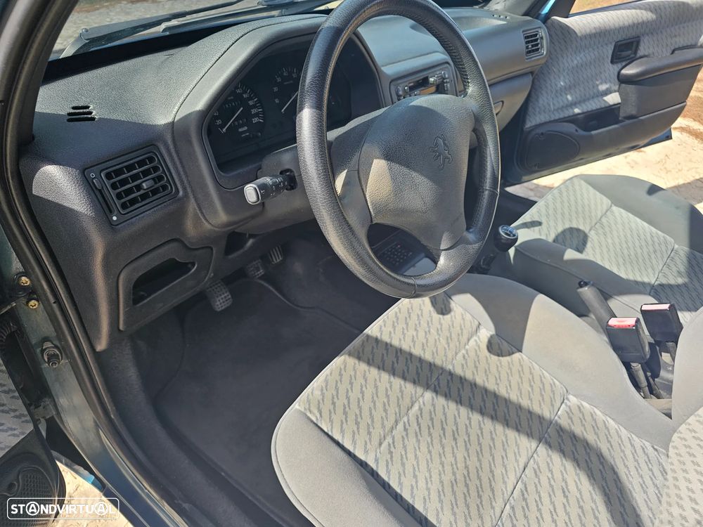Peugeot 106 1.1 XR - 23
