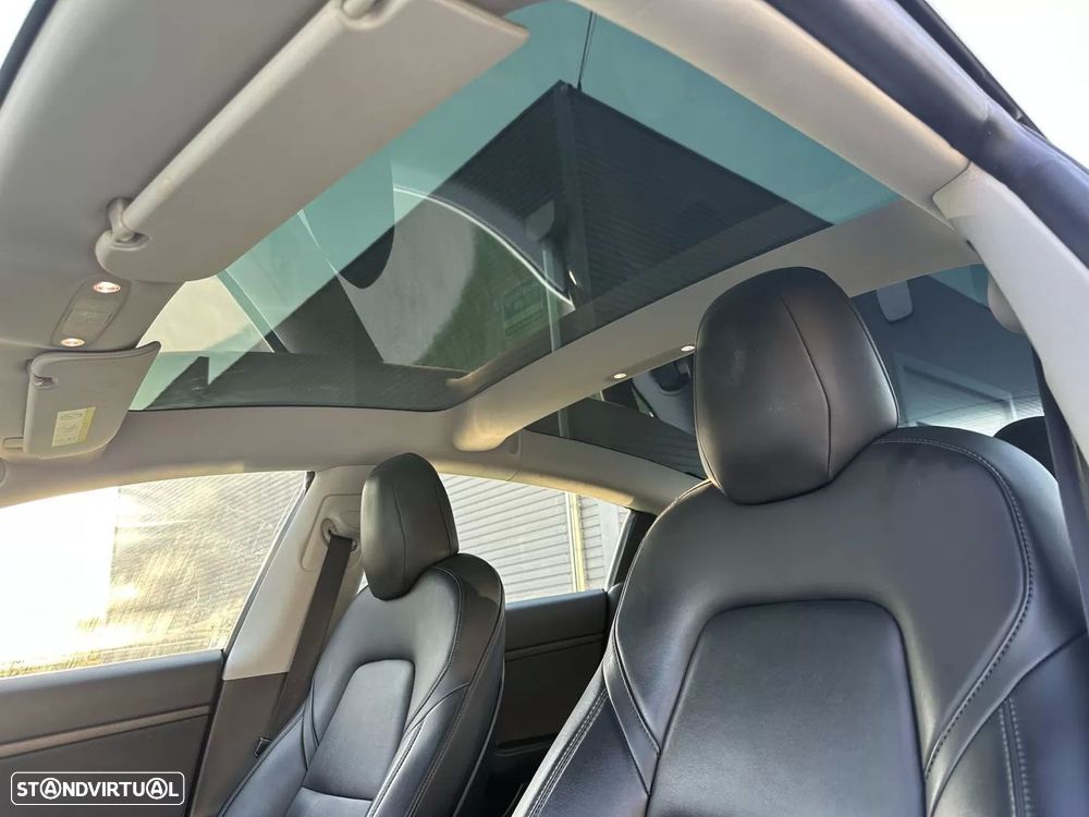 Tesla Model 3 Standard Range Plus RWD - 35