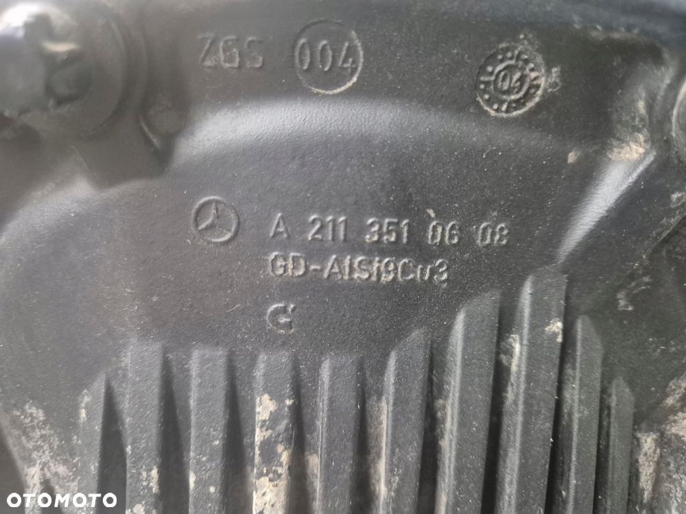 most tyl tylny dyfer mercedes cls w219 amg 2113510608 - 2
