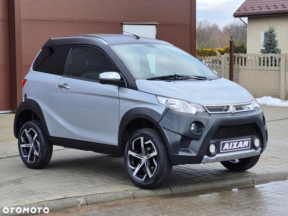 Aixam Crossover - 10