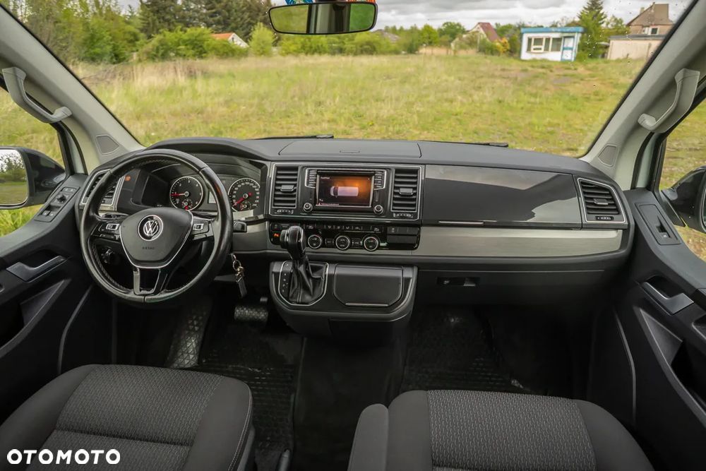 Volkswagen California - 38