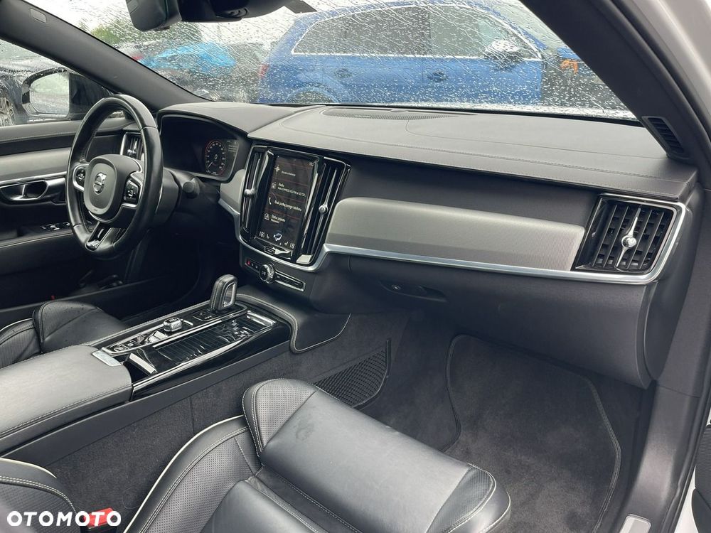 Volvo S90 T8 AWD Plug-In Hybrid R-Design - 15