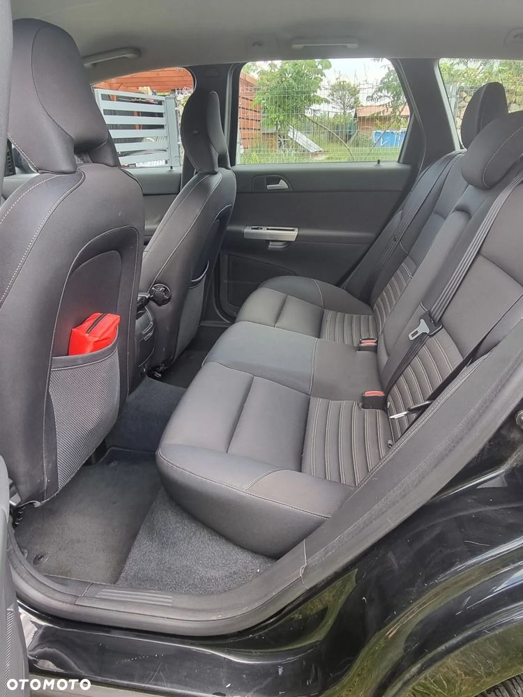 Volvo V50 2.0D - 13