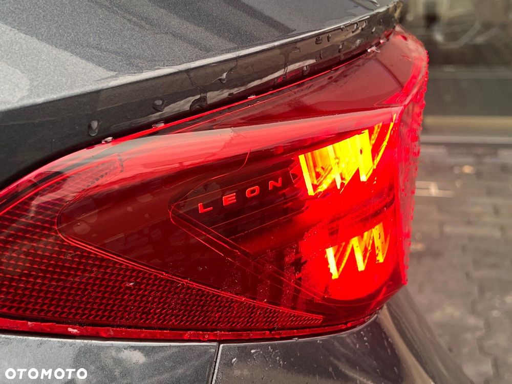 Cupra Leon Sportstourer 2.0 TSI 4Drive DSG - 38