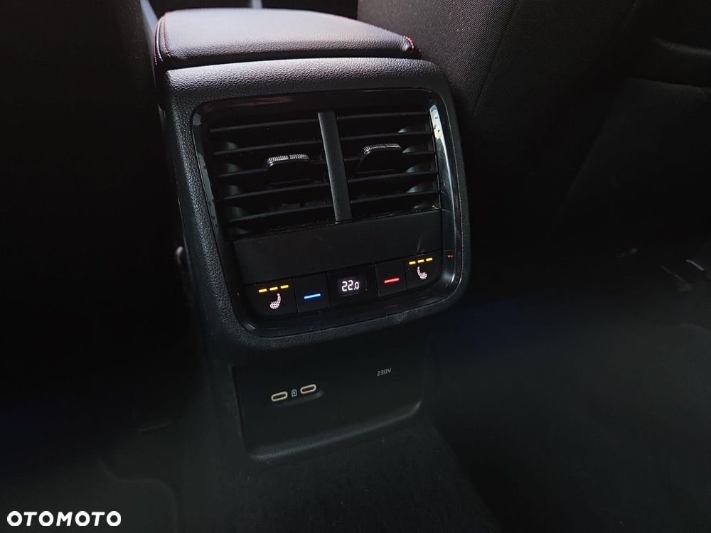 Skoda Octavia 2.0 TDI 4x4 RS DSG - 17