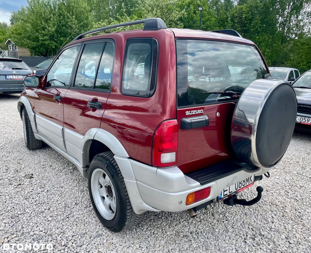 Suzuki Grand Vitara 2.0 Limited - 7