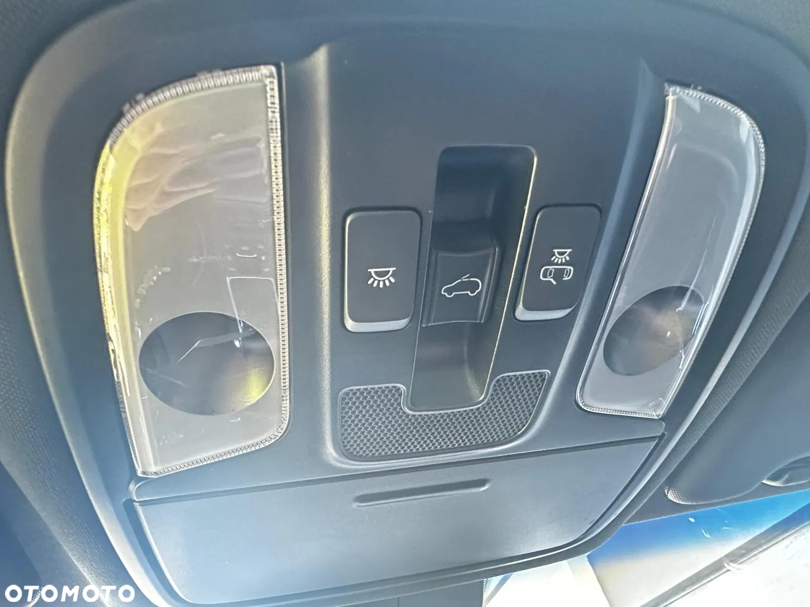 Kia Sportage 2,0 CRDI AWD Platinum - 24