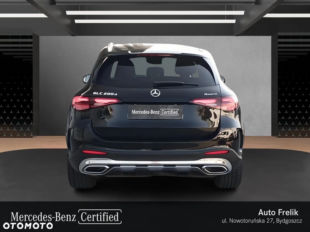 Mercedes-Benz GLC 200 d 4-Matic - 4