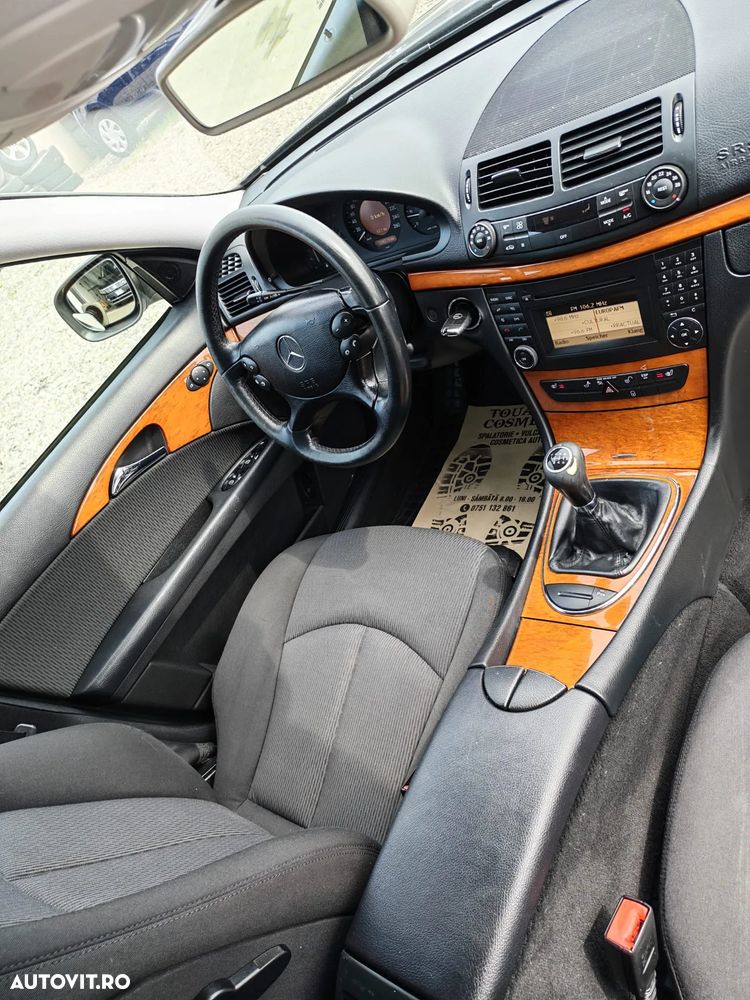 Mercedes-Benz E 220 CDI - 4