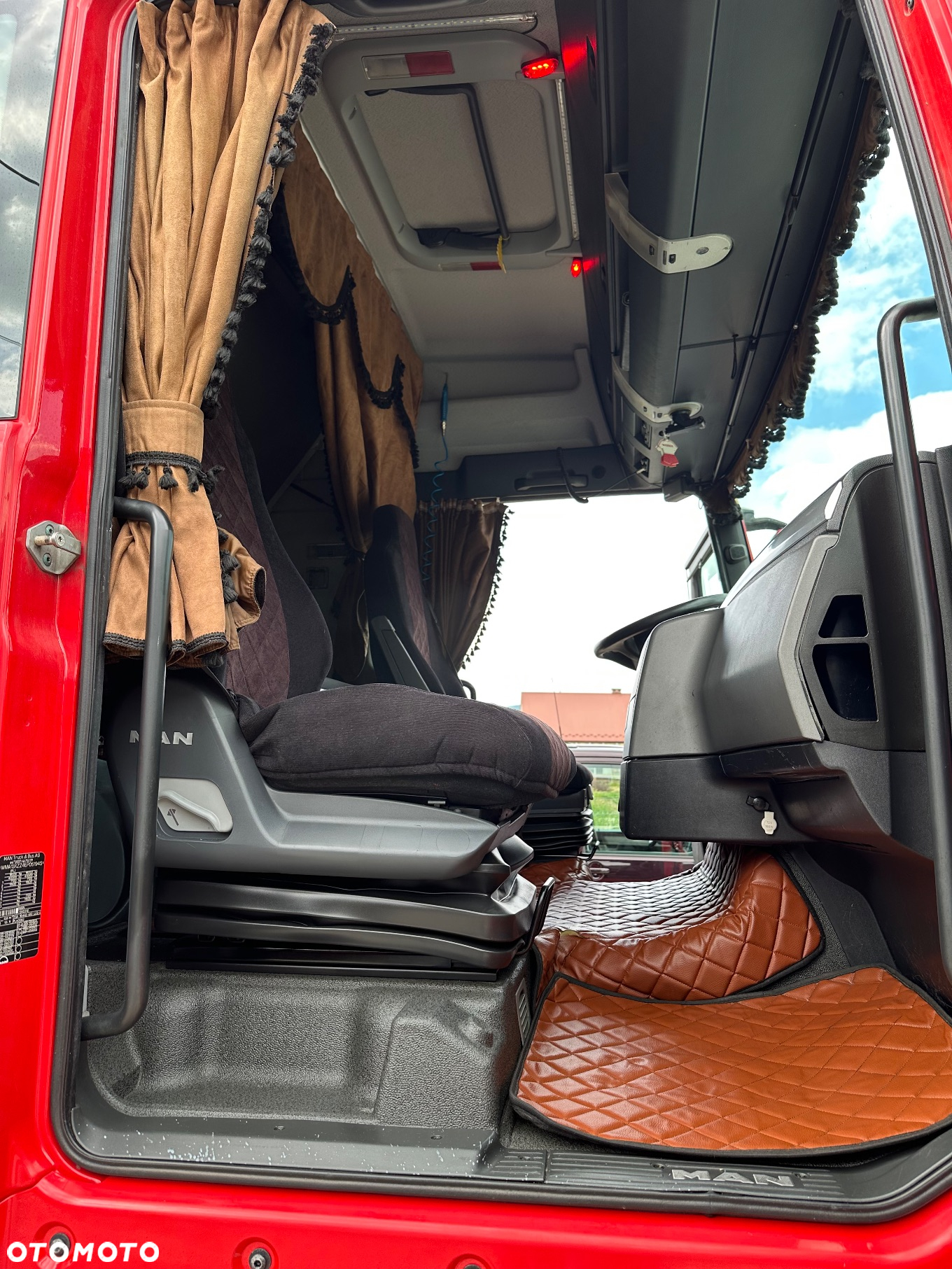 MAN TGX 440 mega / low deck - 15
