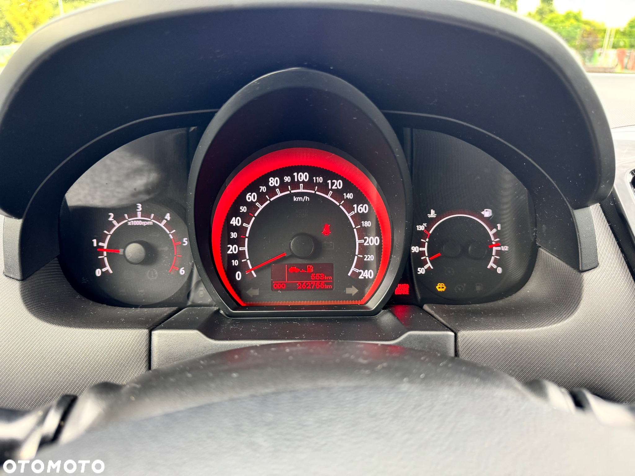 Kia Ceed - 11