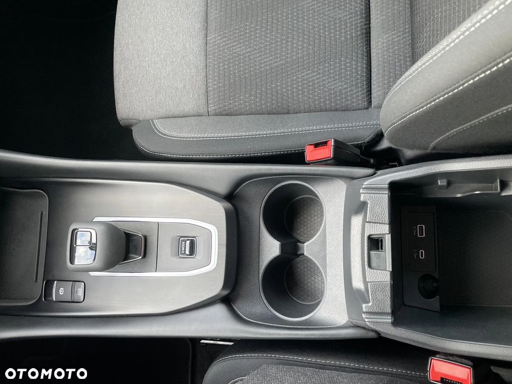 Nissan Qashqai 1.3 DIG-T MHEV N-Connecta Xtronic - 27