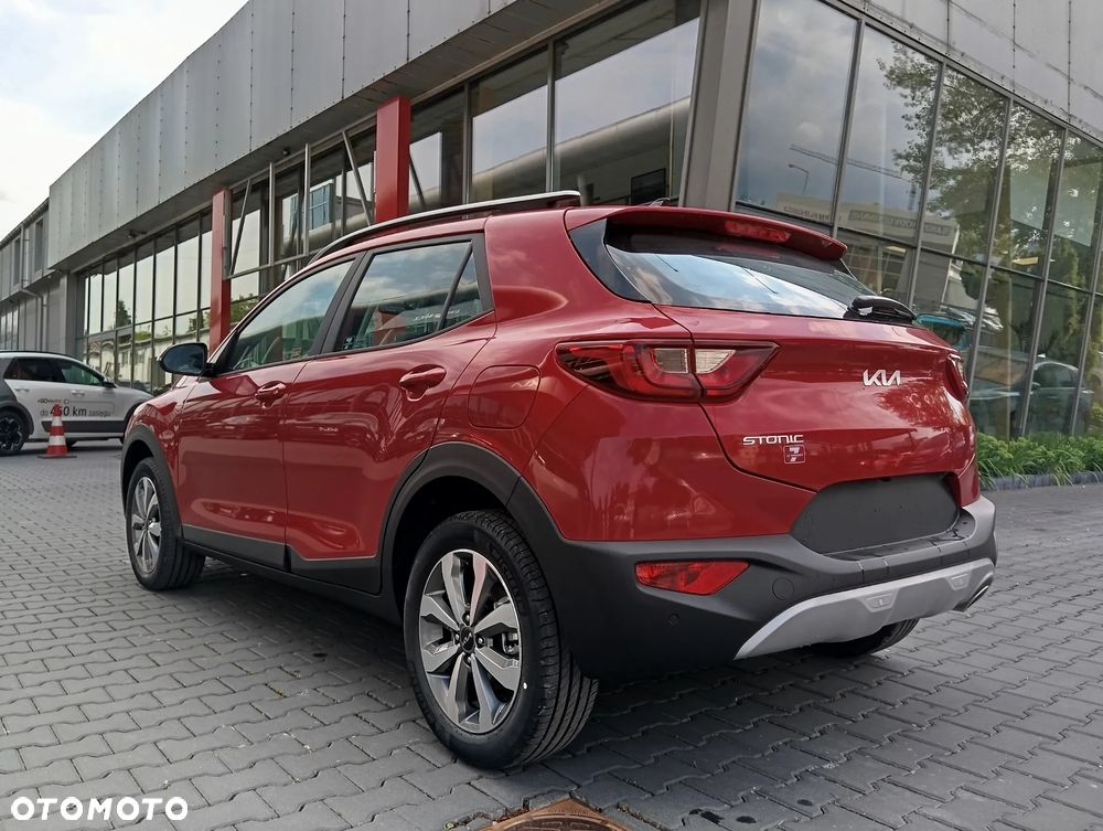 Kia Stonic 1.2 L - 4