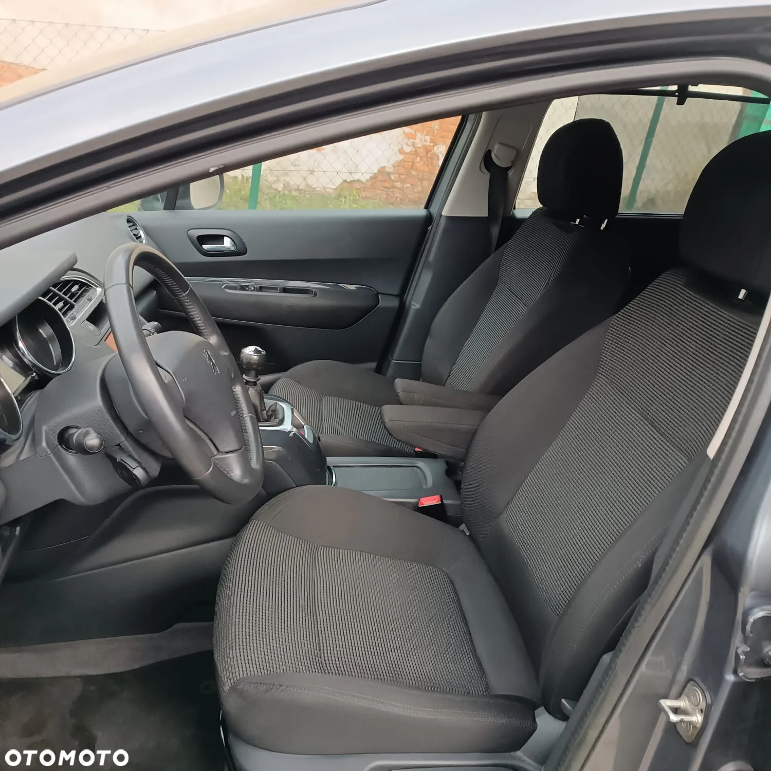 Peugeot 5008 1.6 THP Active 7os - 13