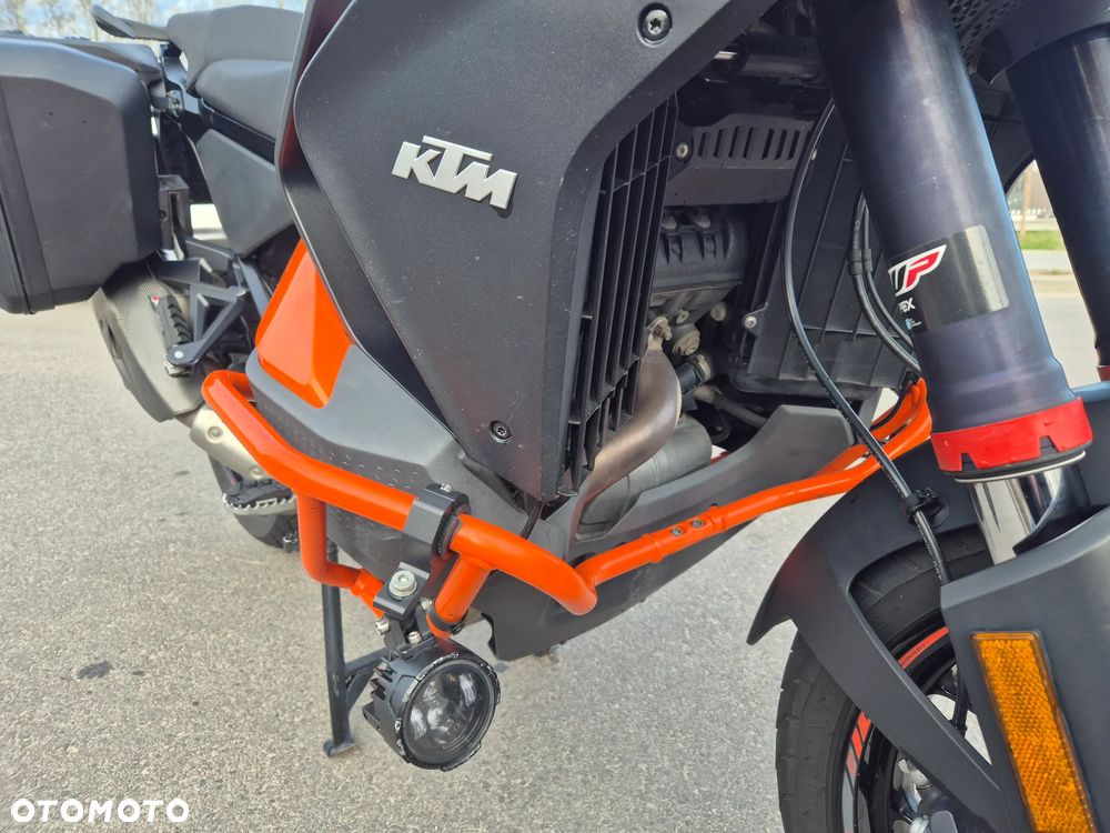 KTM Super Adventure - 24