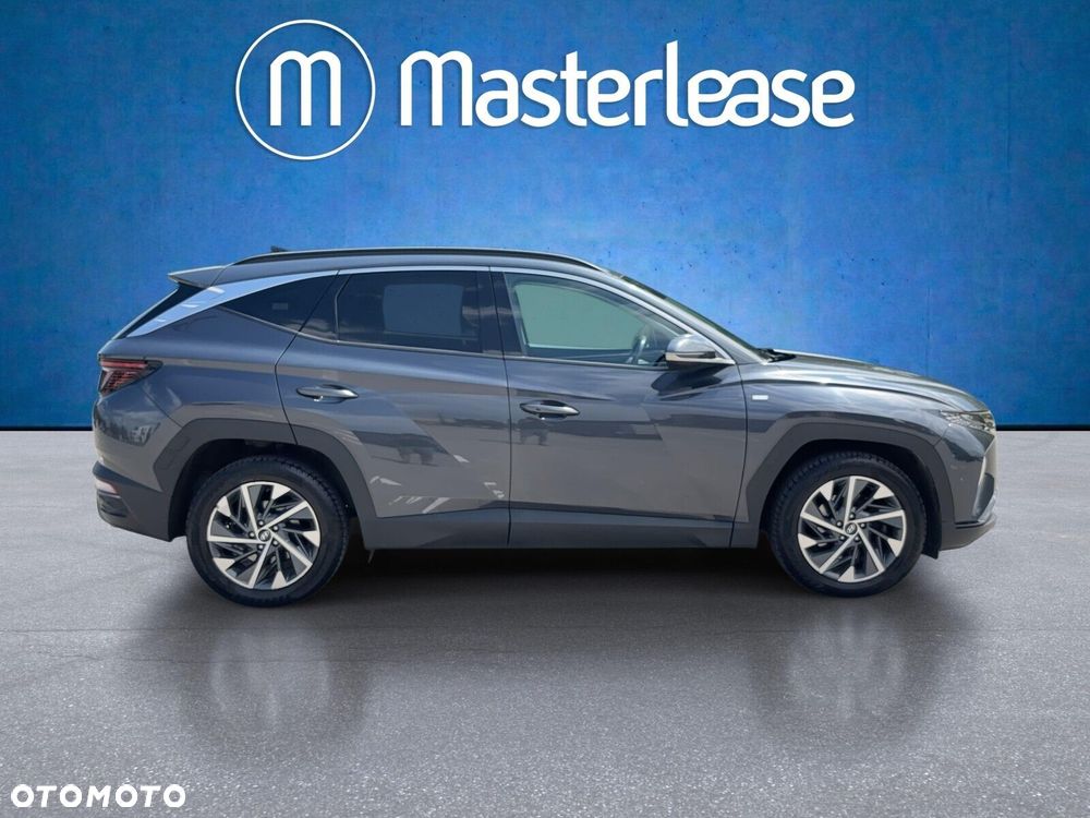 Hyundai Tucson - 4