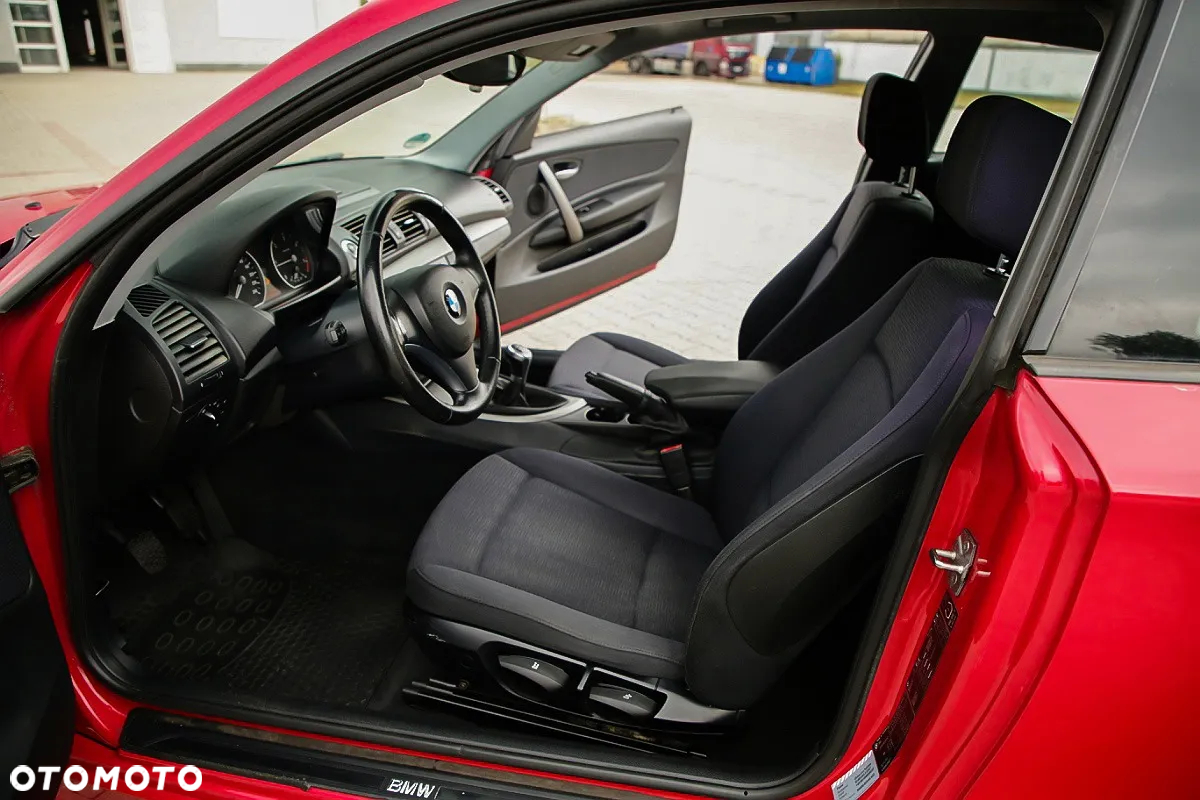 BMW Seria 1 - 18