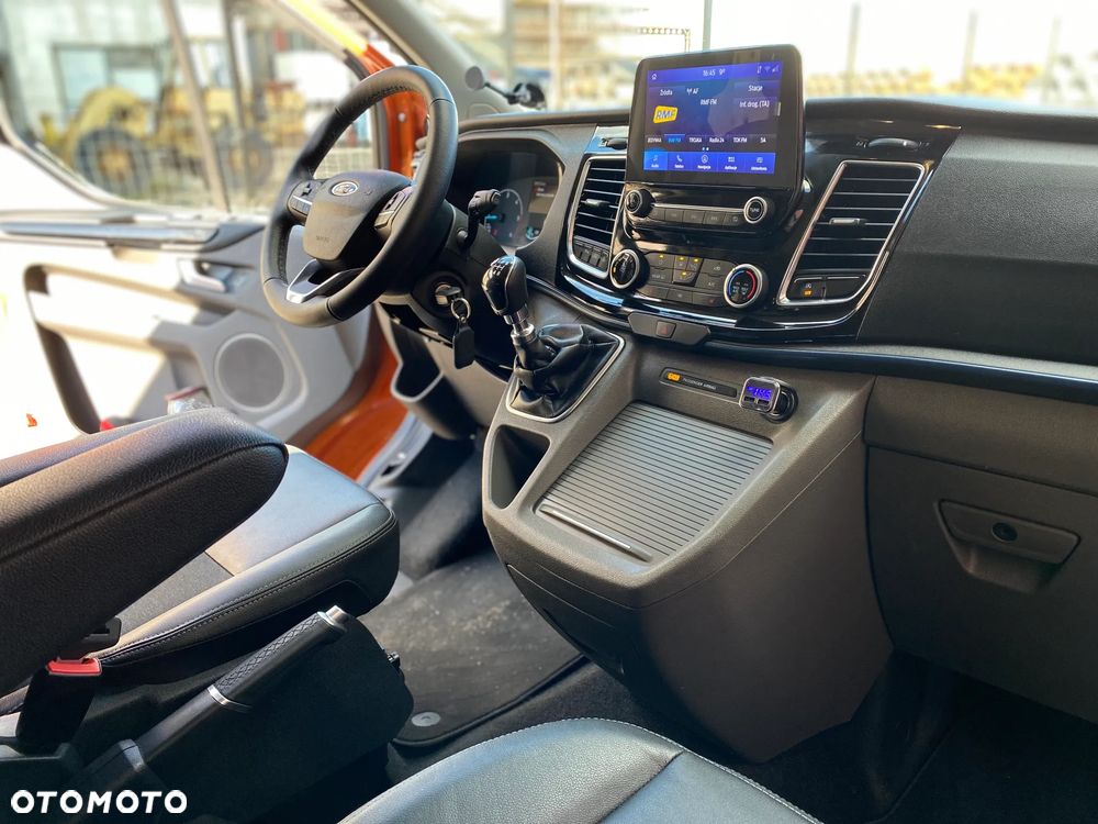 Ford Tourneo Custom 2.0 EcoBlue L2 Active - 10
