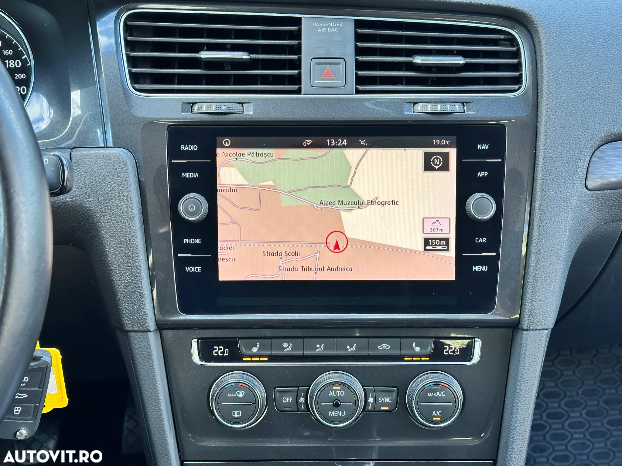 Volkswagen Golf 1.6 TDI Comfortline - 18