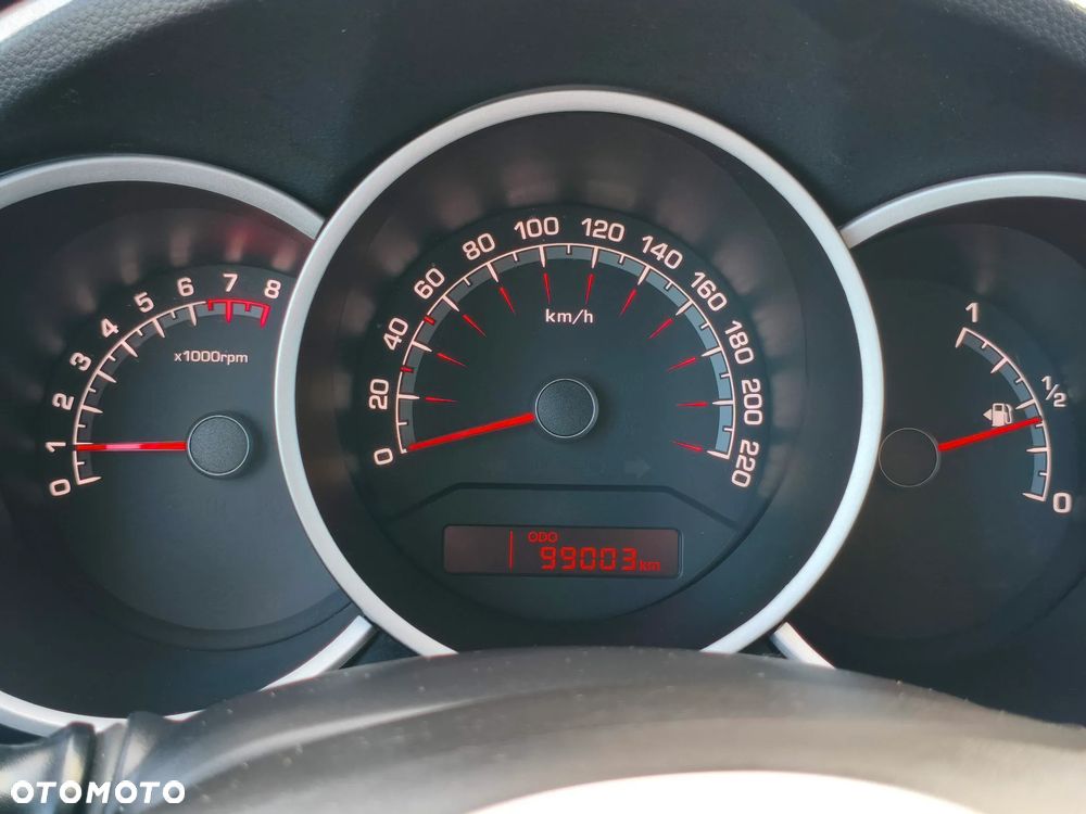 Kia Venga 1.4 M - 8