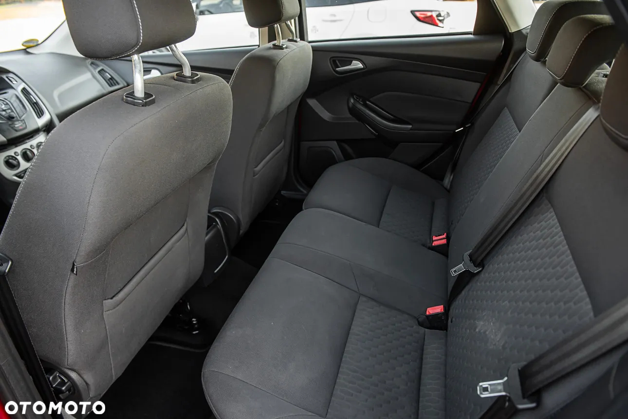 Ford Focus - 22
