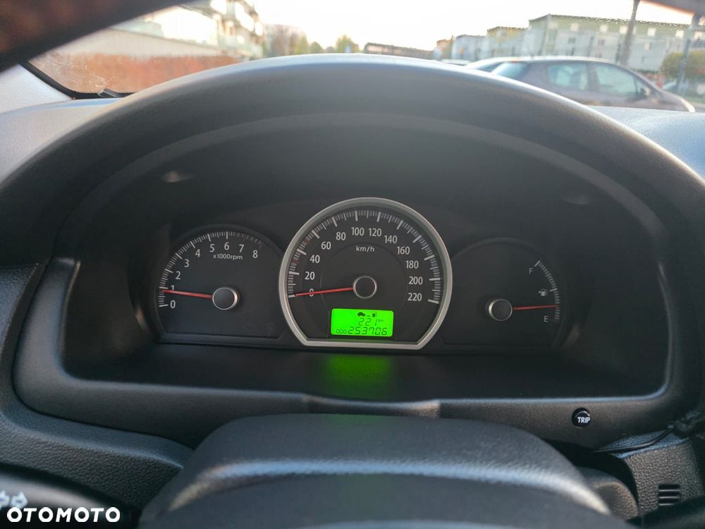 Kia Sportage - 8