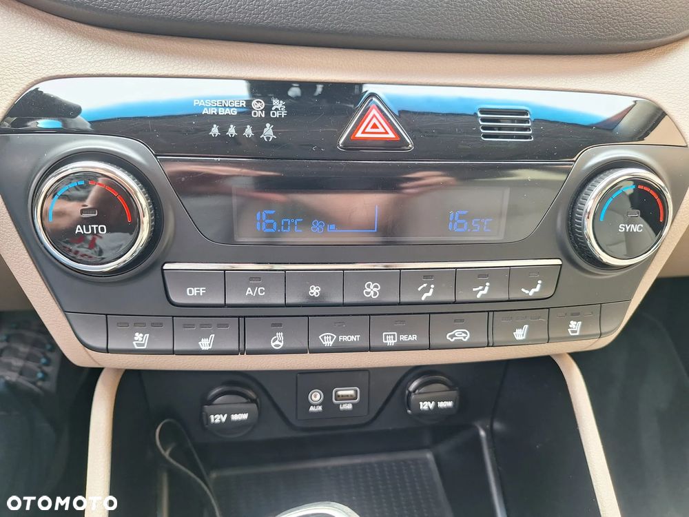Hyundai Tucson 2.0 CRDI GO 4WD - 33