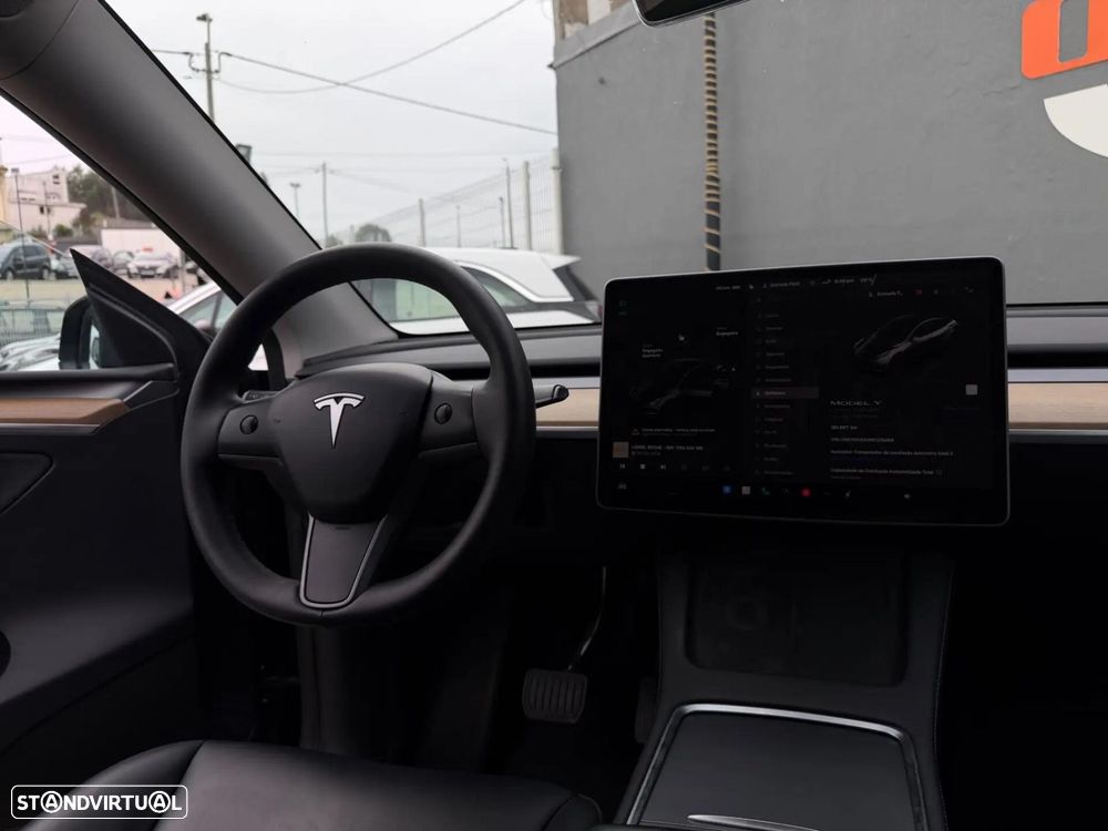 Tesla Model Y Long Range Tração Integral - 16