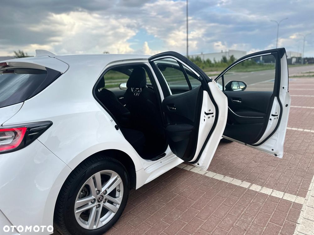 Toyota Corolla - 8