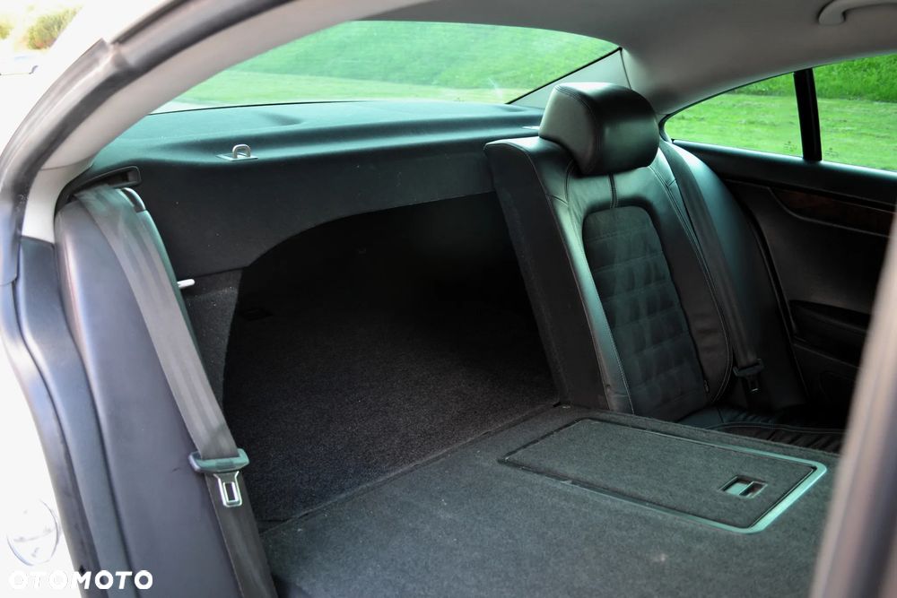 Volkswagen Passat CC 2.0 TDI DSG Exclusive - 14