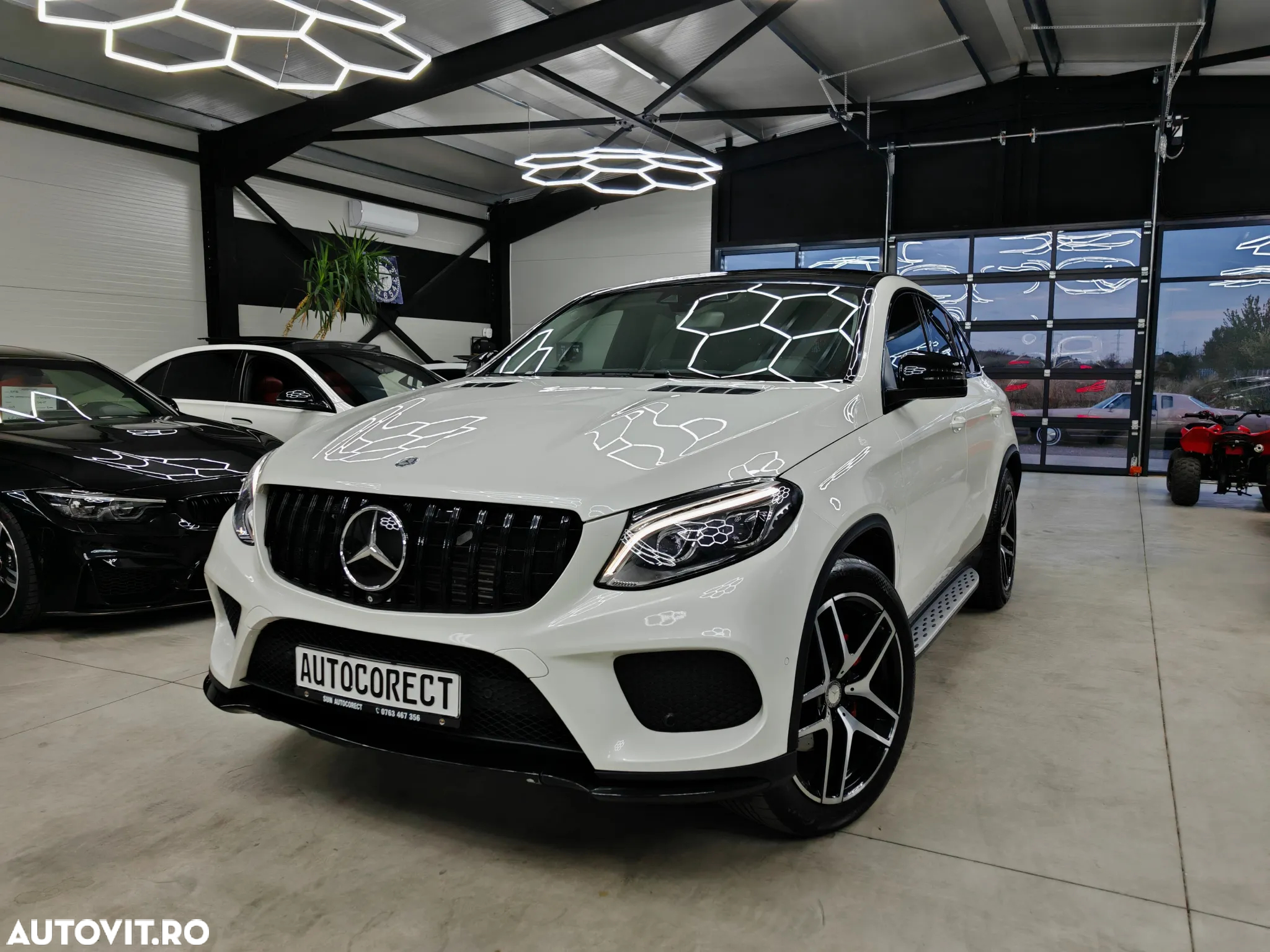 Mercedes-Benz GLE Coupe 350 d 4Matic 9G-TRONIC AMG Line - 2