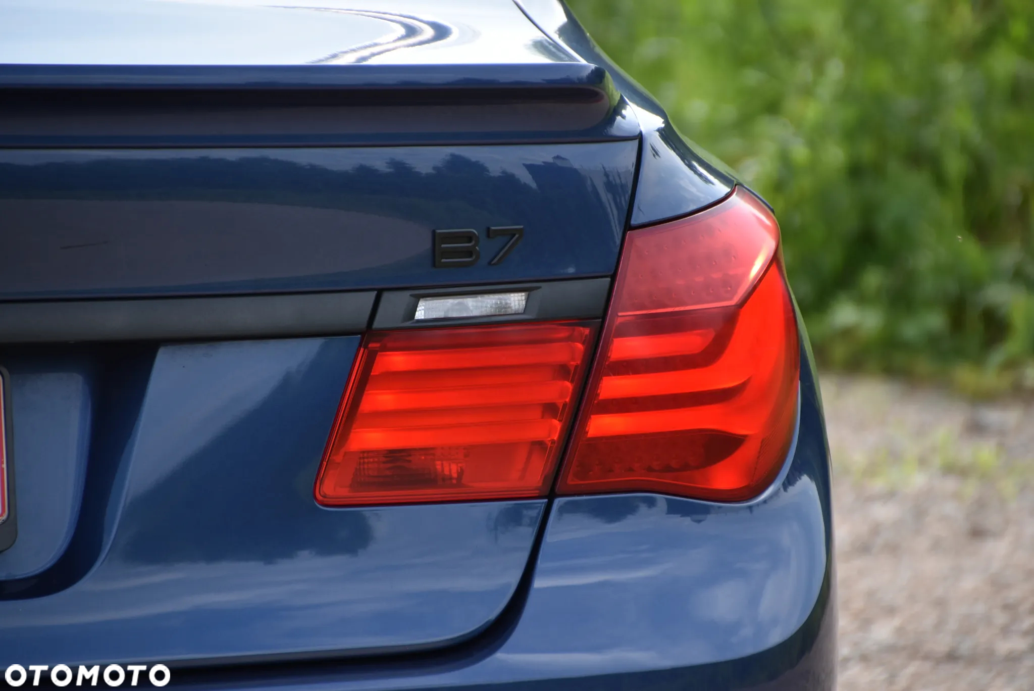 BMW-ALPINA B7 Bi-Turbo Switch-Tronic - 34