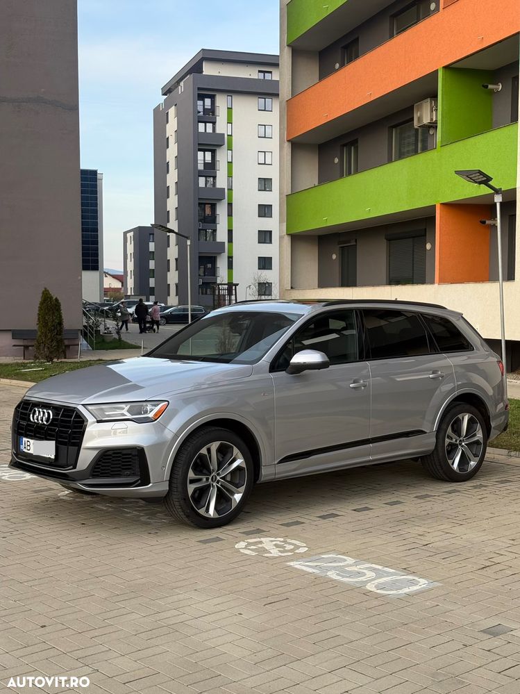 Audi Q7 55 TFSI quattro Tiptronic S line - 2