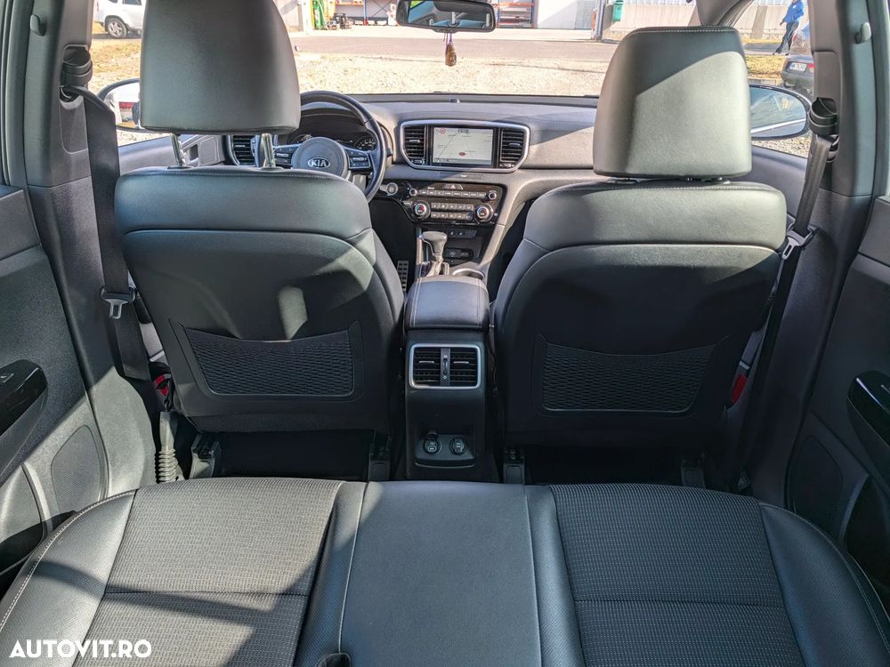 Kia Sportage 1.6 DSL 7DCT HP 4x4 GT Line - 16