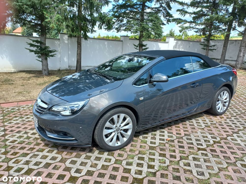 Opel Cascada - 1
