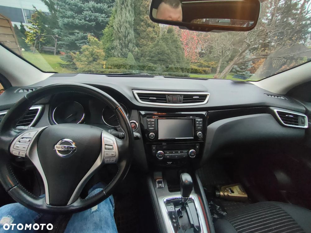 Nissan Qashqai 1.2 DIG-T N-Connecta Xtronic - 4