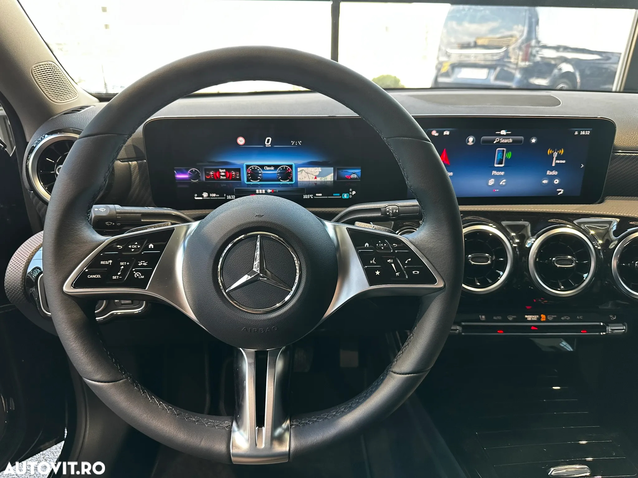 Mercedes-Benz A 180 MHEV 7G-DCT Sedan - 13